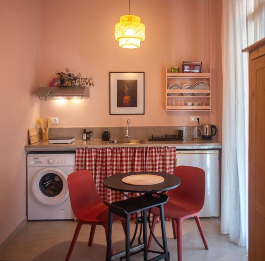 Nina'S Apartment Lixouri Bagian luar foto